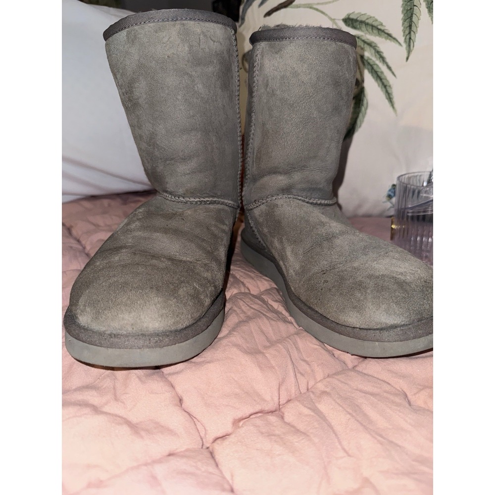 UGG Classic Short Boots for Women US SZ 8 Gray